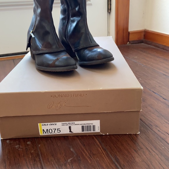 Riding boots - Picture 2 of 5